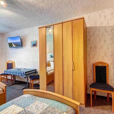 Apartment Ferienzimmer Bed&Breakfast 1 *